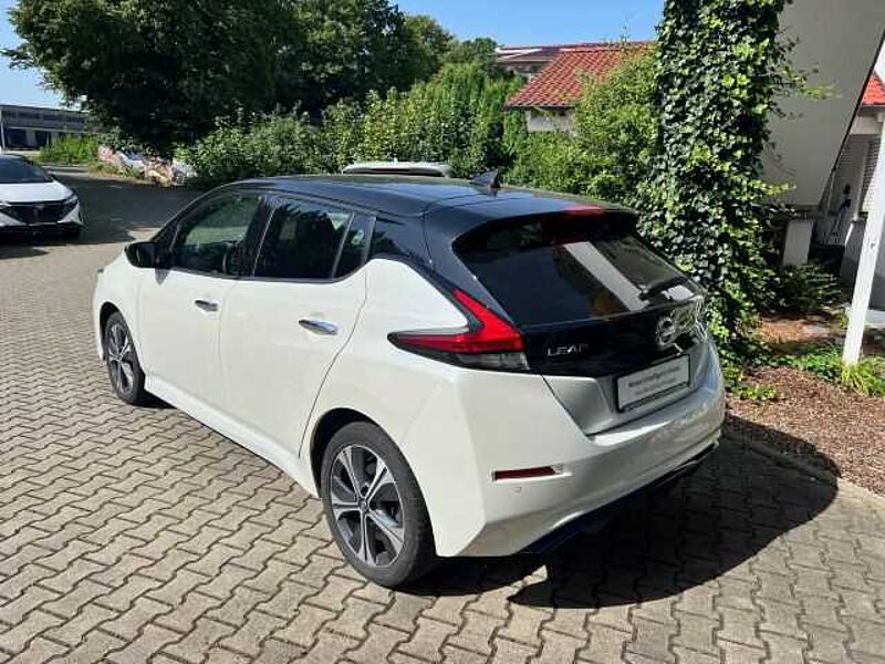 Nissan Leaf e+ 62KW Tekna / BOSE / NAVI / 360° / PDC