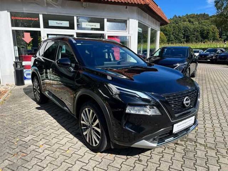 Nissan X-Trail 204PS E-Power Tekna / NAVI / LEDER / 360° / AHK / WINTER