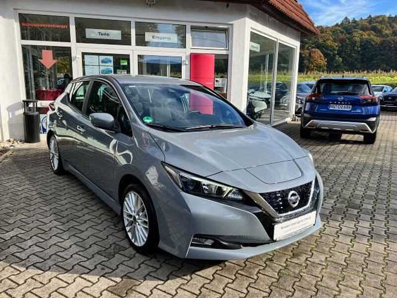 Nissan Leaf 40KW 150PS Acenta / Radio / DAB / Klima / Sitzheizung