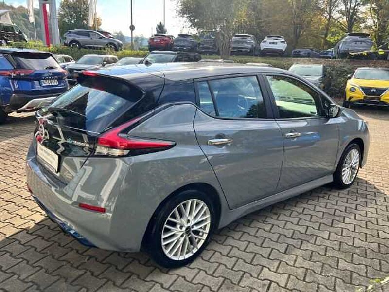 Nissan Leaf 40KW 150PS Acenta / Radio / DAB / Klima / Sitzheizung