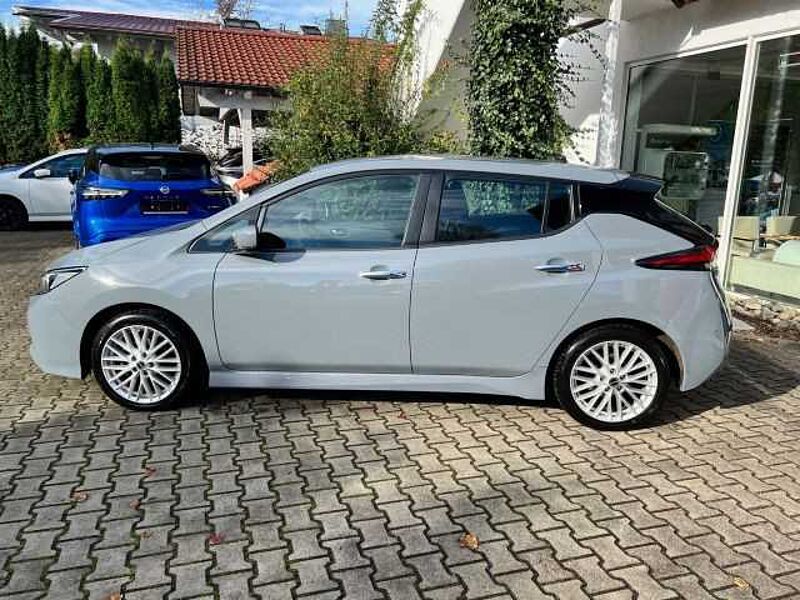 Nissan Leaf 40KW 150PS Acenta / Radio / DAB / Klima / Sitzheizung