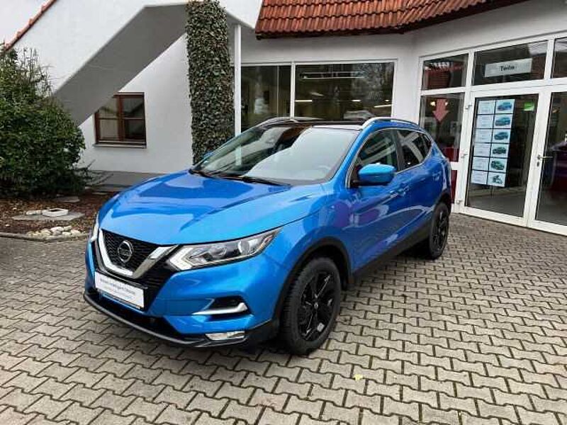 Nissan Qashqai 158PS DCT Zama / NAVI / PDC / 360°