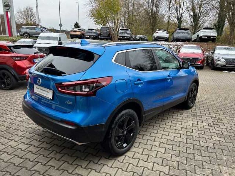 Nissan Qashqai 158PS DCT Zama / NAVI / PDC / 360°