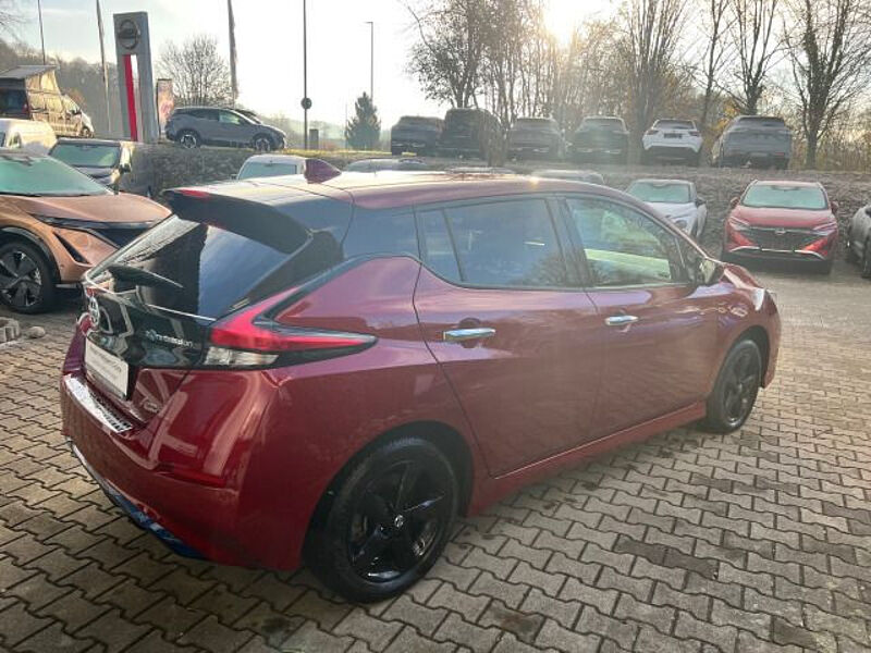 Nissan Leaf 217PS 62KW e+ N-Connecta / LED / NAVI / 360°