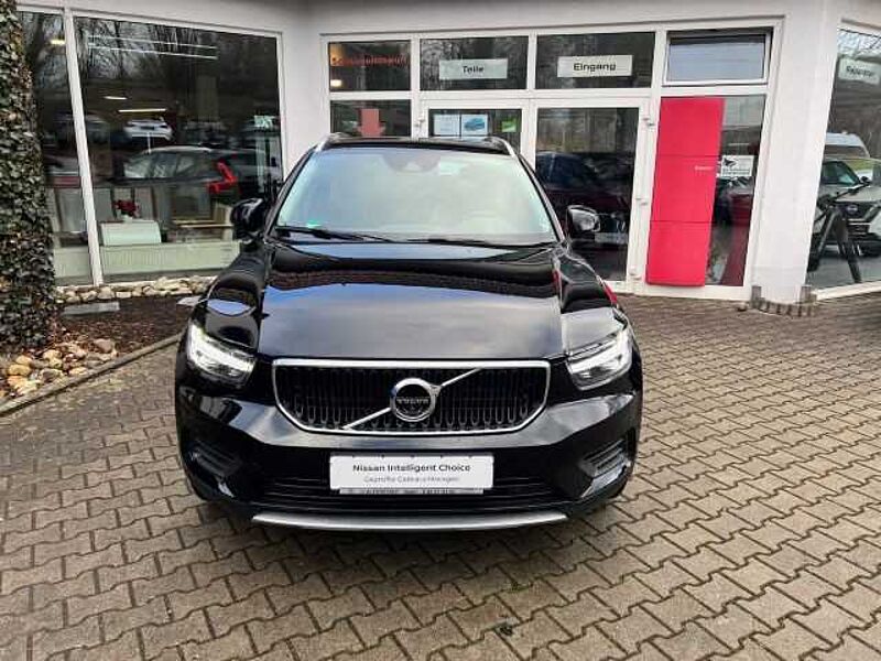 Volvo XC40 163PS Automatik Momentum Pro / LED / SITZHEIZUNG