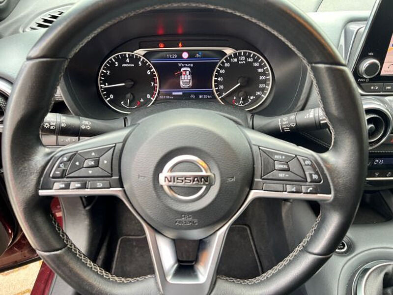 Nissan Juke 117PS N-Connecta / NAVI / SITZHEIZUNG / LED