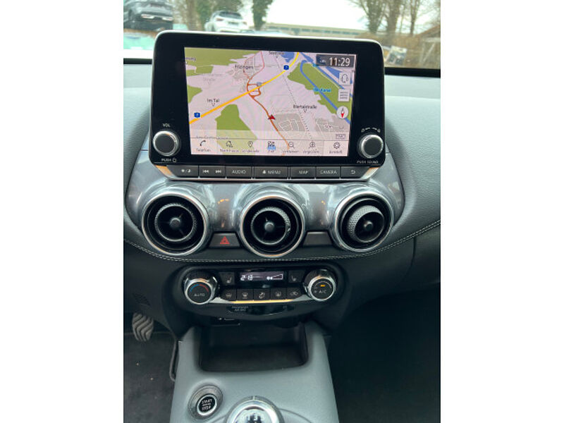 Nissan Juke 117PS N-Connecta / NAVI / SITZHEIZUNG / LED