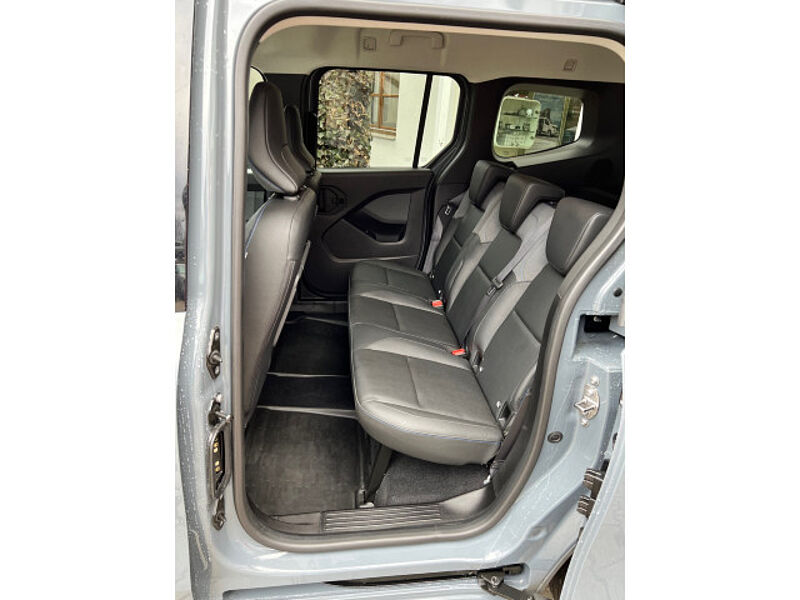 Nissan Townstar Kombi L1 Tekna / NAVI / LEDER / ALU /360°