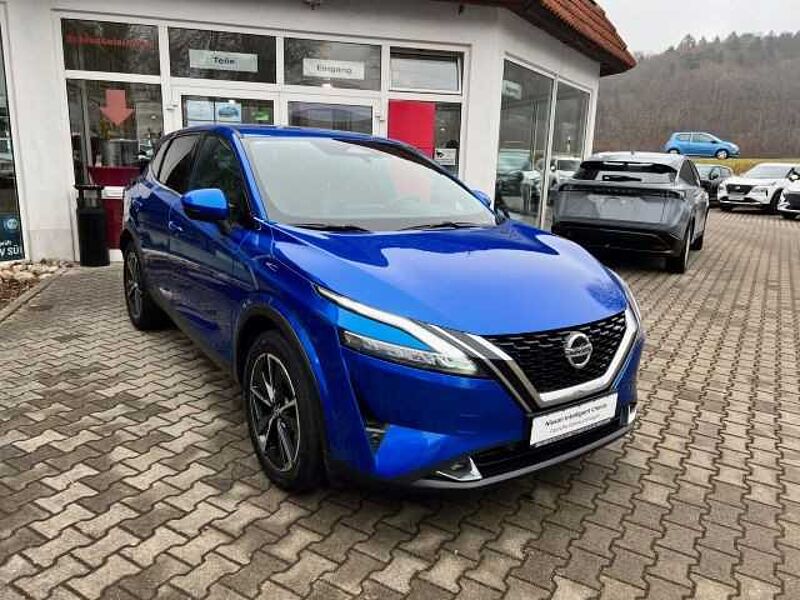 Nissan Qashqai 158PS MHEV Tekna / NAVI / 360° / LED / LEDER