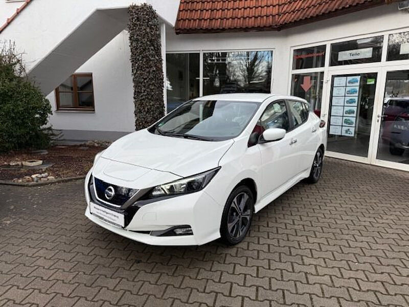 Nissan Leaf e+ 62KW 217PS Acenta / Sitzheizung / 8-fach / Rückfahrkamera