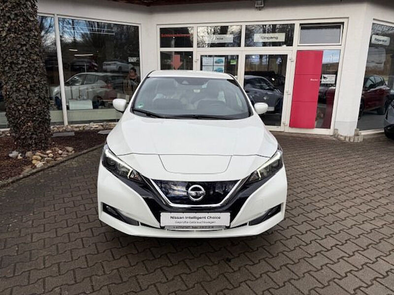 Nissan Leaf e+ 62KW 217PS Acenta / Sitzheizung / 8-fach / Rückfahrkamera